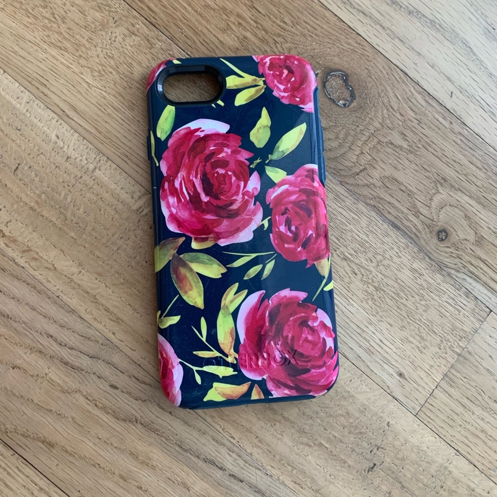 OtterBox iPhone 7 Floral Phone Case
